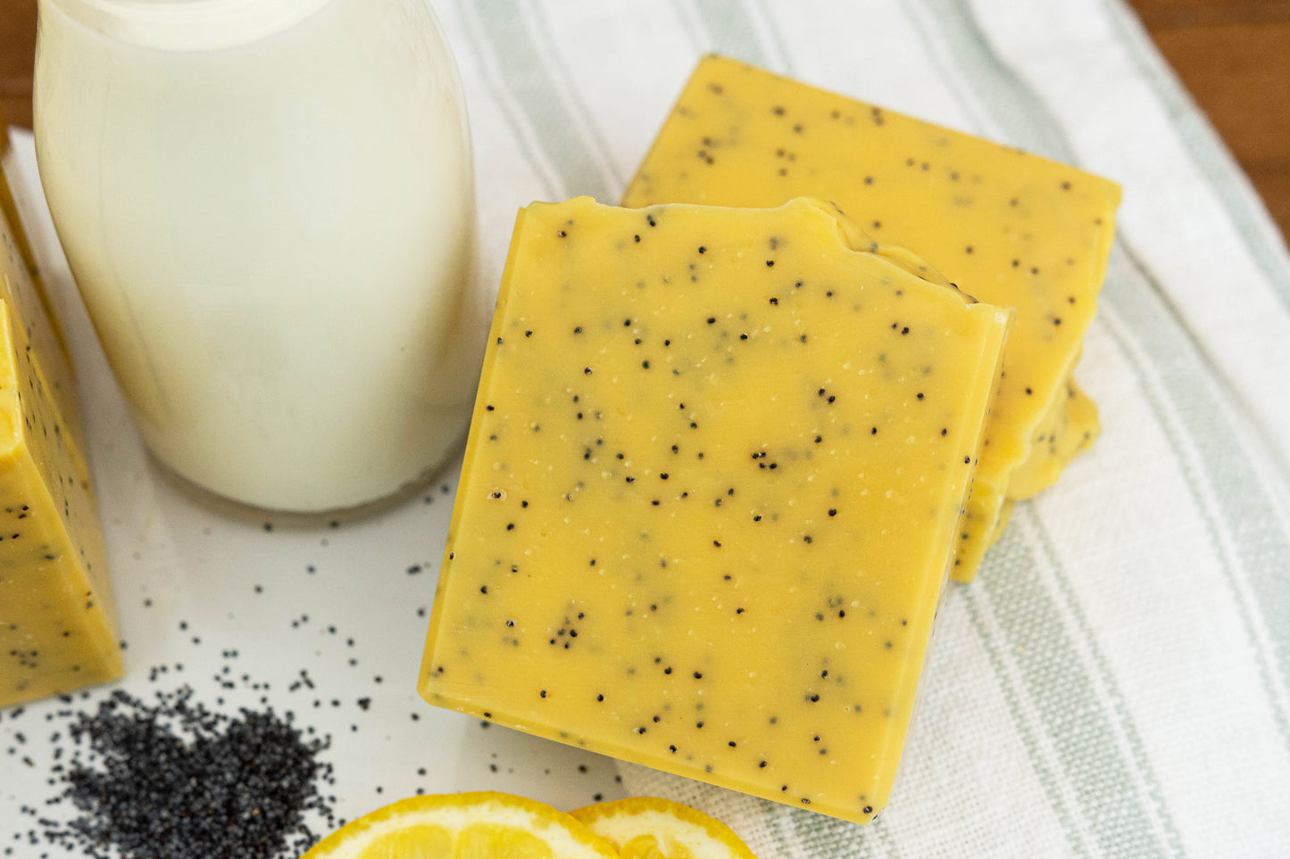 Farmhouse Lemon Poppy Seed Soap