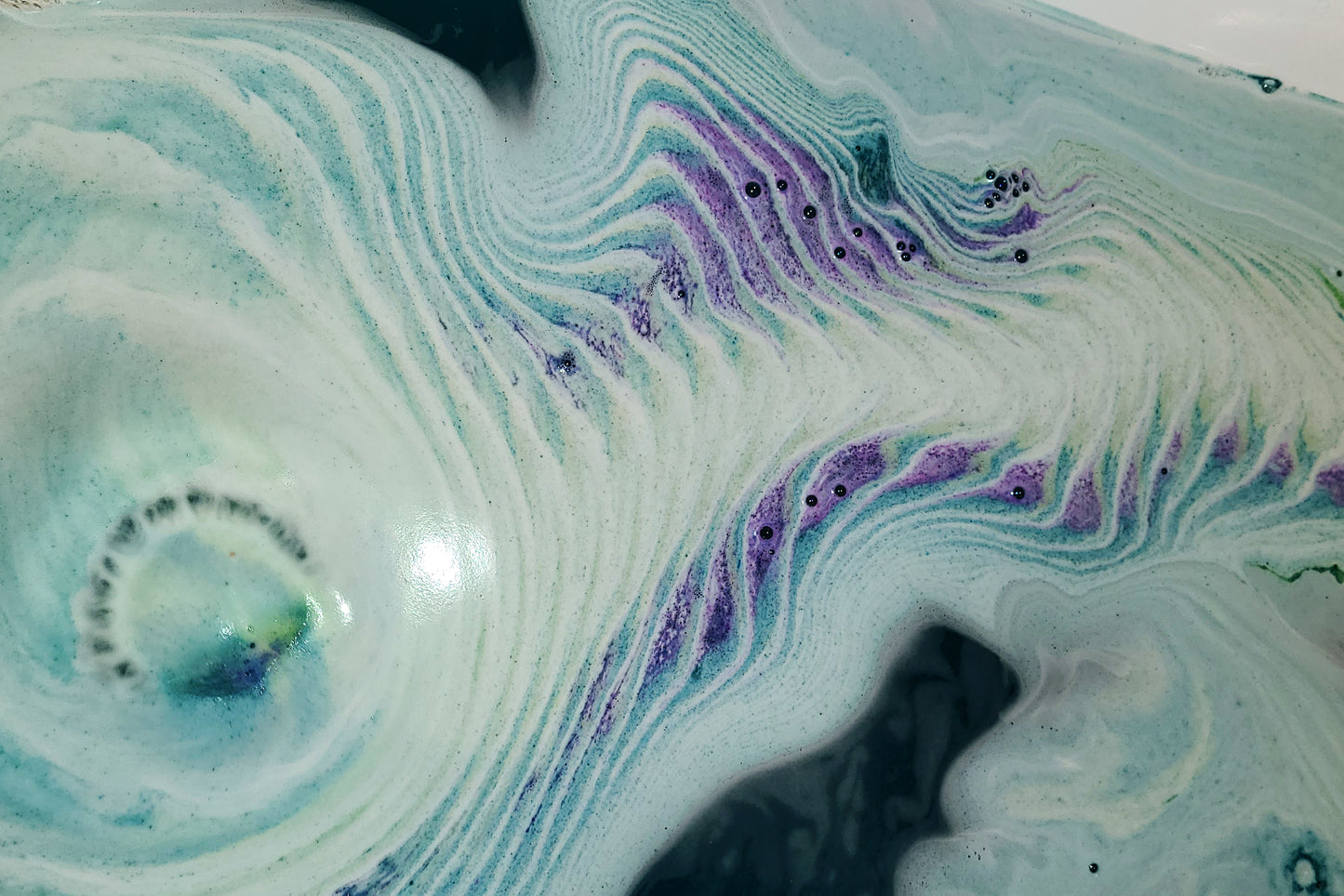 Northern Lights Bath Bomb