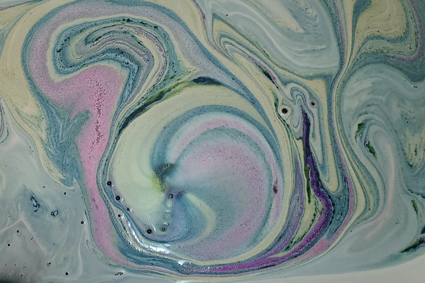 Northern Lights Bath Bomb